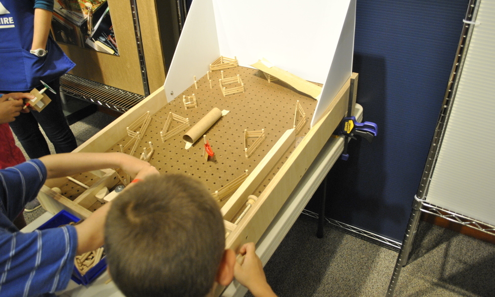 From model cities to pinball machines, at Montshire we love to build with cardboard. 
